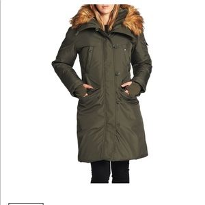 COPY - Green parka for women S13 , Medium size